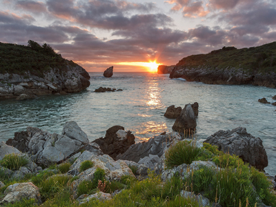 playa buelna llanes asturias