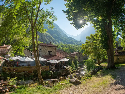 pueblo asturias bulnes