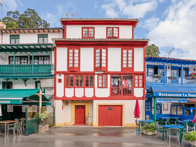 pueblo asturias tazones
