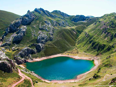 ruta de lago de saliencia asturias