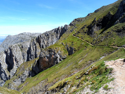 ruta picu urrieluu asturias